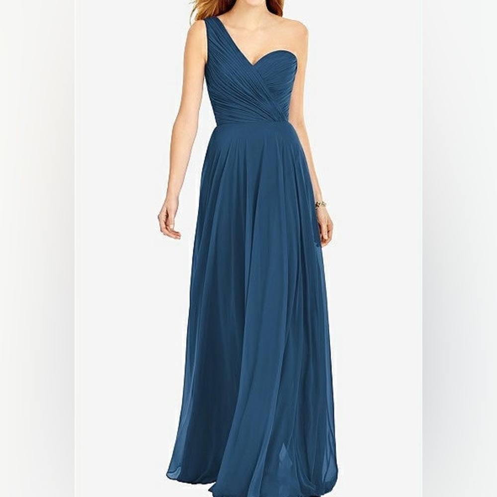 ONE-SHOULDER DRAPED CHIFFON MAXI DRESS in dusk blue